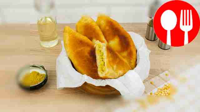 Fried pea pies