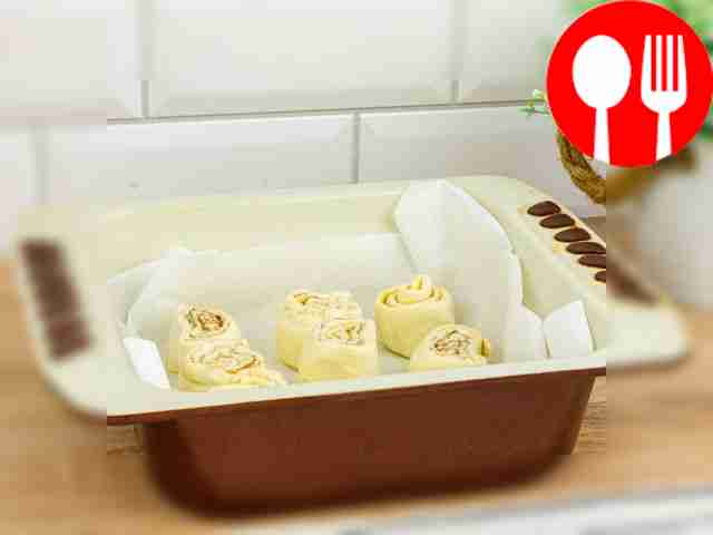 Cover a baking tray with baking paper, place...