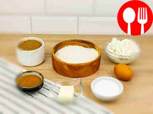 Измерьте все ингредиенты. Творог можно взять...