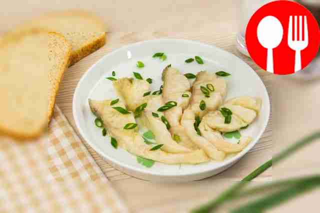 Pike perch marinated with ginger and garlic