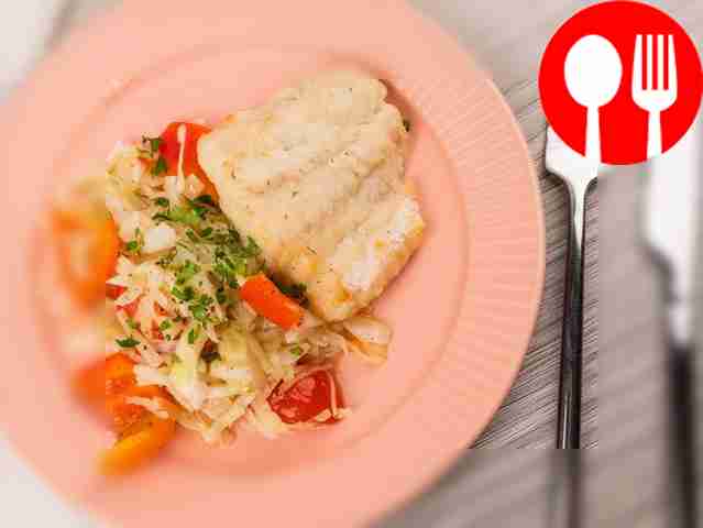 Pike perch with cabbage garnish
