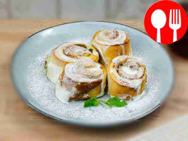 Cinnabon with canned mango