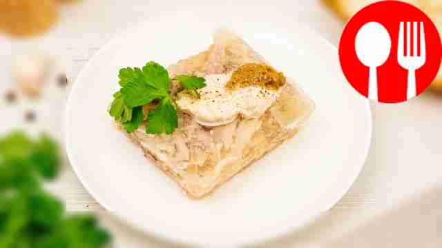 Chicken jellied meat in a slow cooker