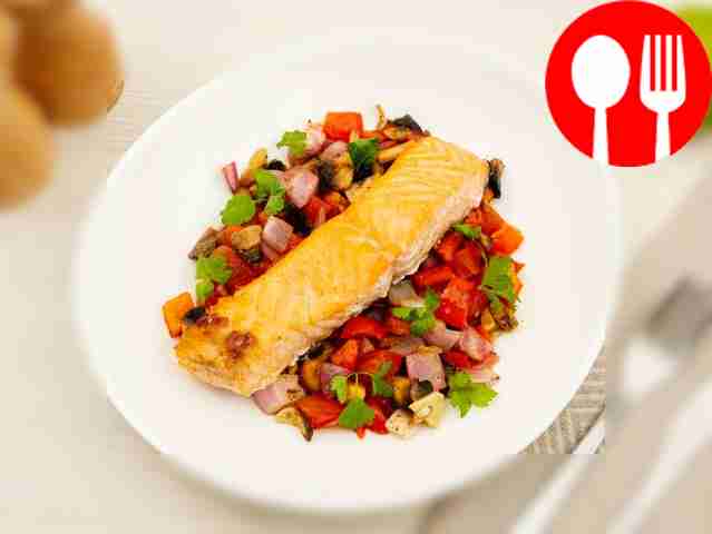 First place a layer of vegetables and...