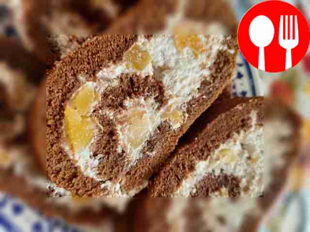 Delicate chocolate roll with filling