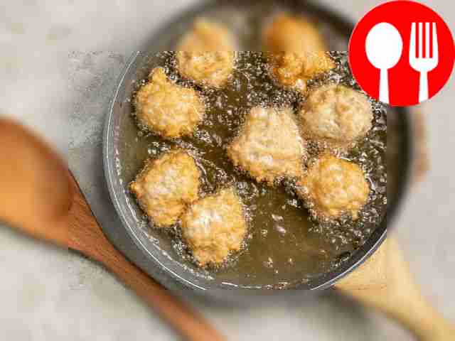 Сформируйте ежики. Смажьте руки растительным...