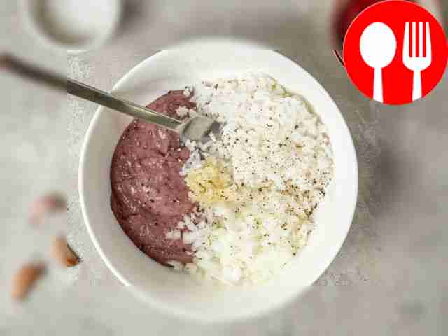 Mix ingredients for minced meat. Place the...