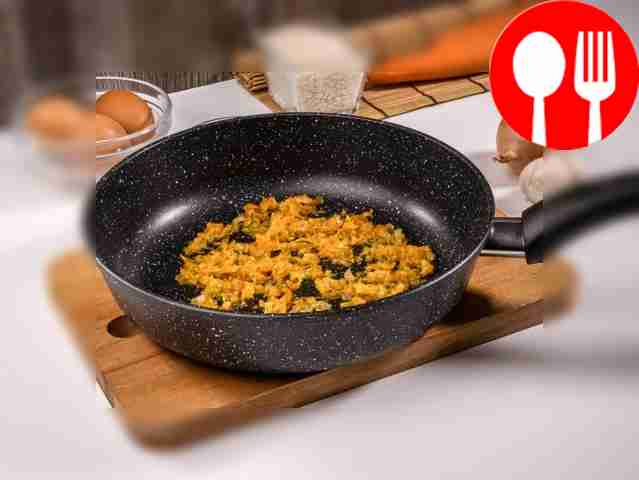 Heat a frying pan with vegetable oil. Fry...