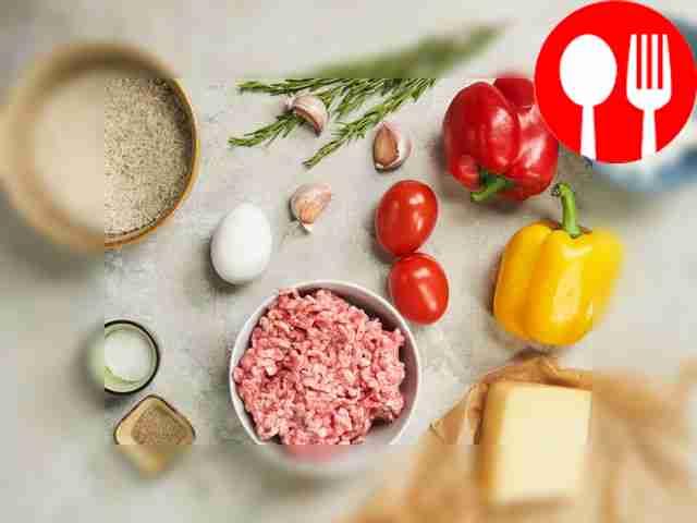 Залейте рис водой и дайте постоять 20–30...