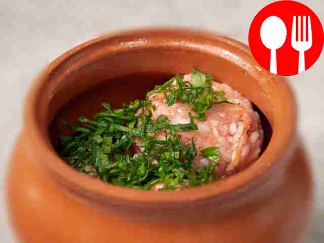 Prepare the hedgehogs. Add some water to the...