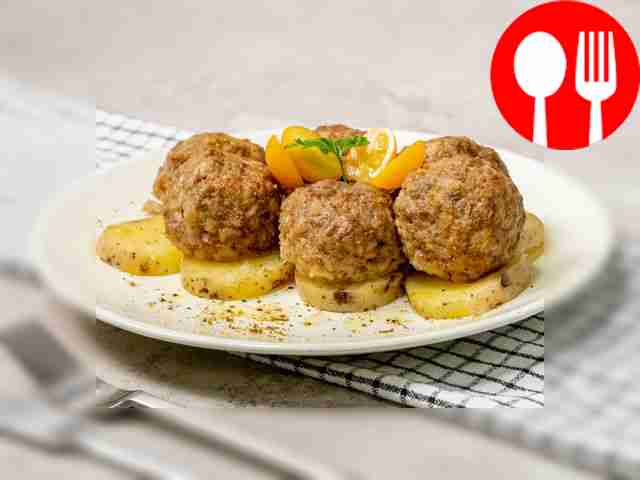 Hedgehogs with ground cardamom