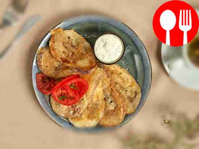 Подавайте охлаждённые баклажаны с...