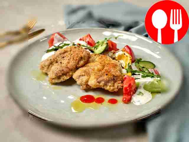 Отбивная с чесноком