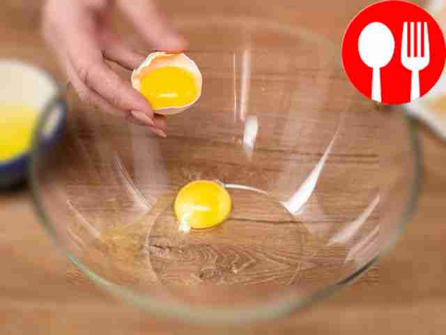 Separate the yolks from the whites and prepare...