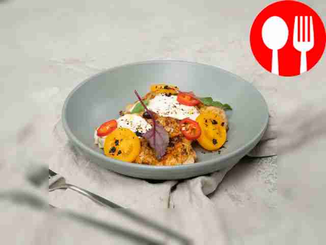 Chop with sour cream and garlic sauce