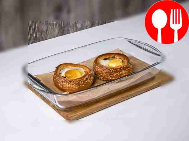 Place the buns in the oven for 10 minutes.