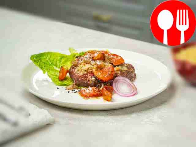 Отбивная с курагой