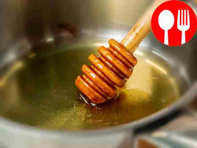 Bake meat with apples. Season the chops with...