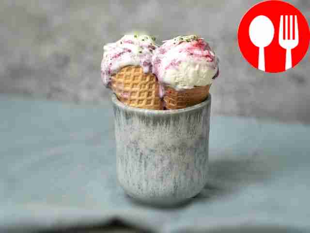 Blackberry ice cream