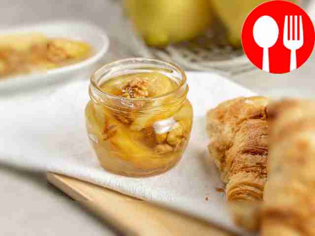 Айва с грецкими орехами Quince with walnuts