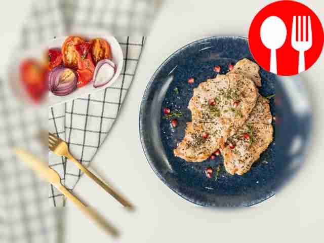 Garnish the meat with thyme sprigs and serve.