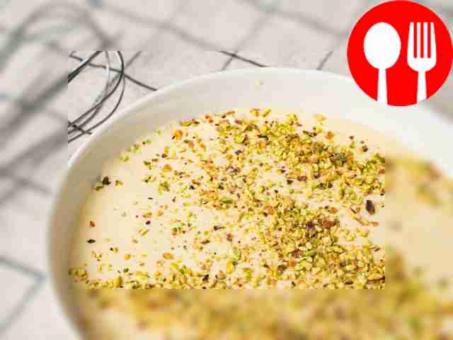 Prepare the ice cream base. Beat the egg and...