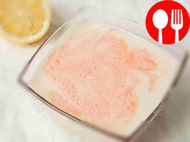 Сделайте пломбир. Соедините остывший сироп с...