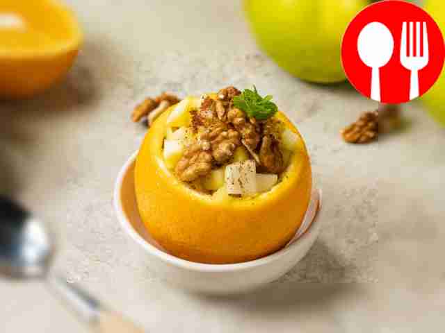 Quince salad with fruits