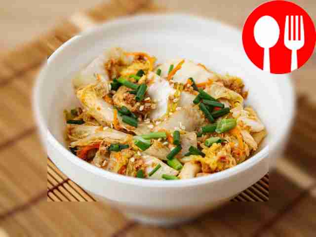 Kimchi with saury and carrots