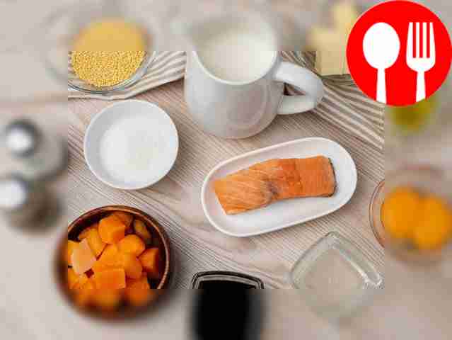 Очистите рыбу от костей, промойте холодной...