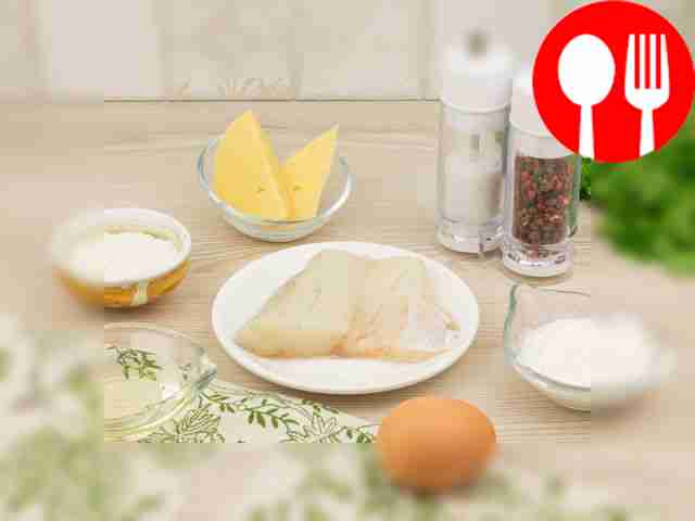 Промойте филе судака под проточной водой и...