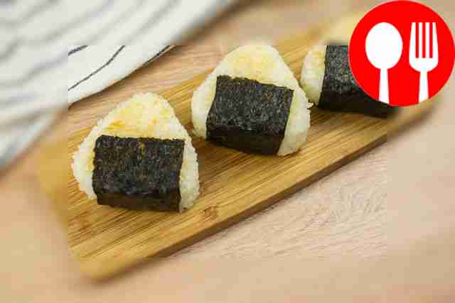 Измельчите имбирь на крупной терке. Соедините...