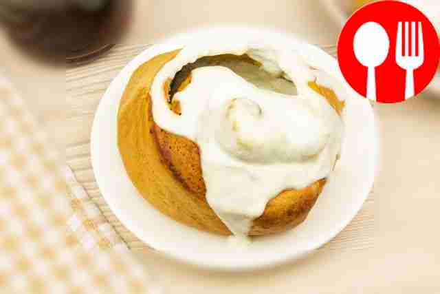 Синнабоны с манго и рикотой