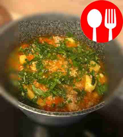 Rich soup with meatballs