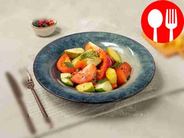 Quince with tomatoes