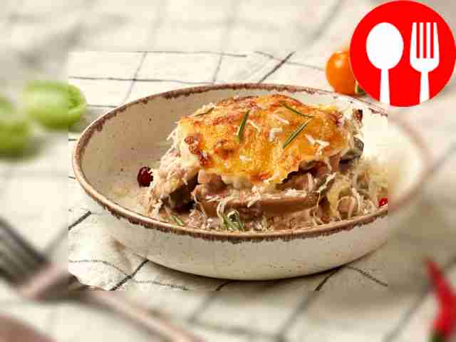 Мусака с моцареллой