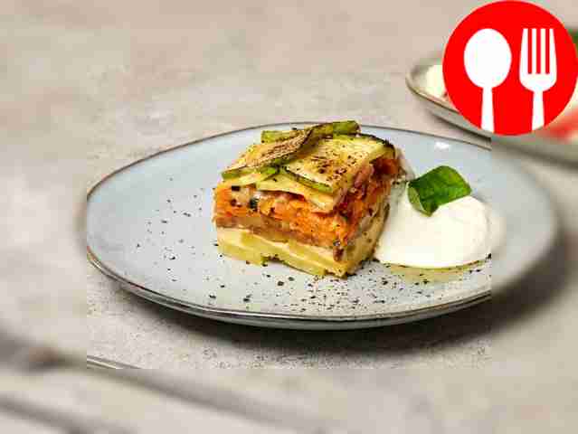 Мусака с базиликом