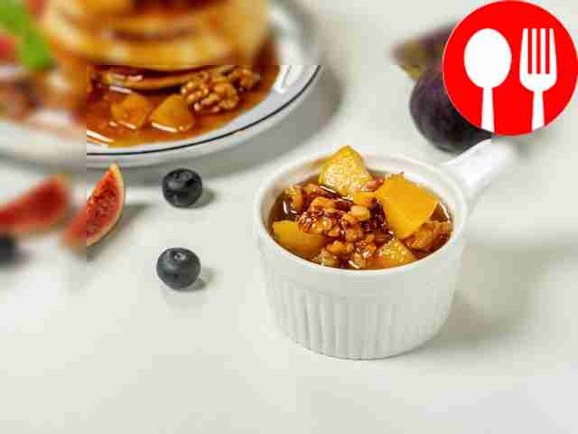 Айва с орехами