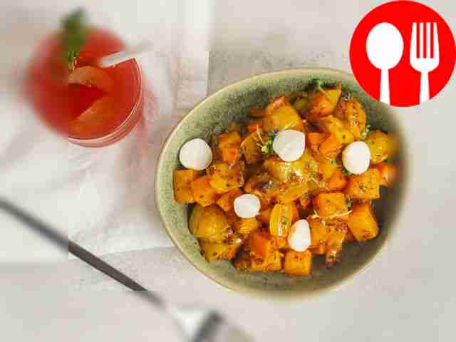 Подавайте айву с гарниром из овощей, украсив...