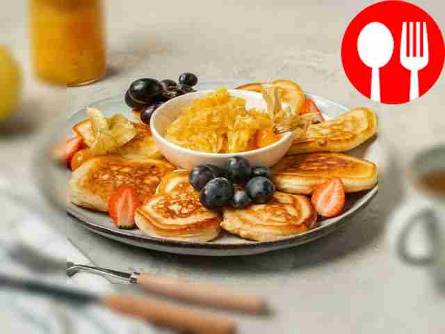 Quince jam with physalis