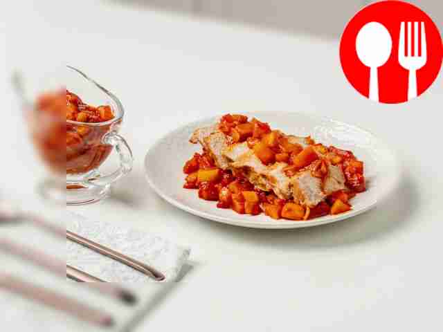 Айва с томатной пастой