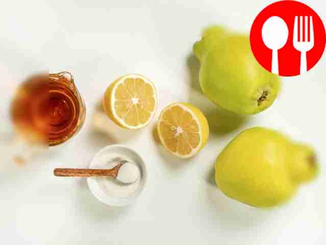 Wash the quince and lemon under running water....