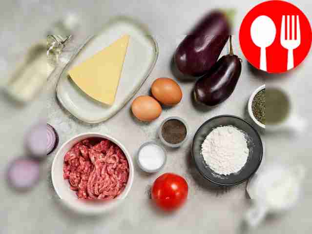 Wash the eggplants, peel and cut into slices....