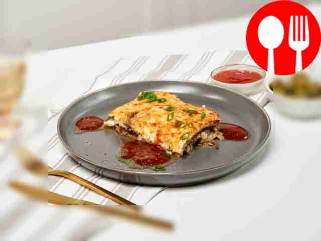 Moussaka with champagne