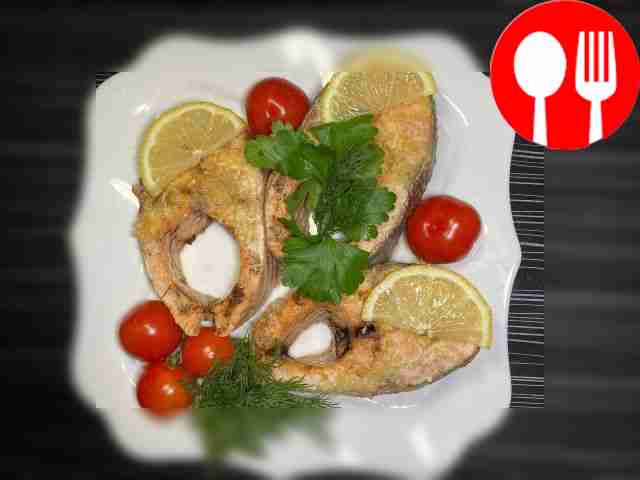 Baked salmon with lemon