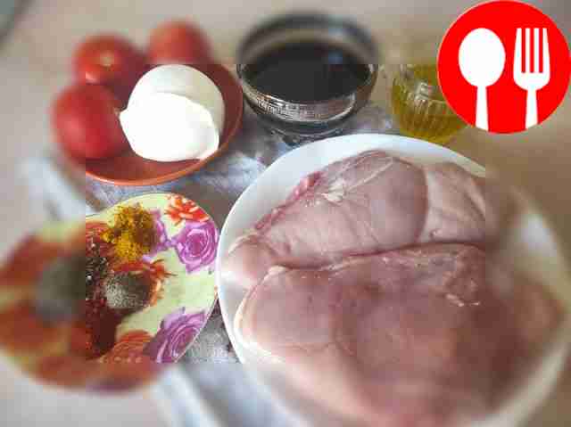 Clean the chicken fillet from chaff and fat,...