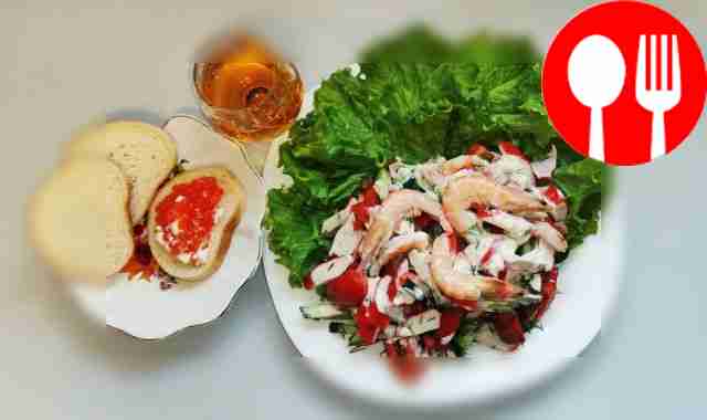 Hearty salad of crab sticks and shrimp