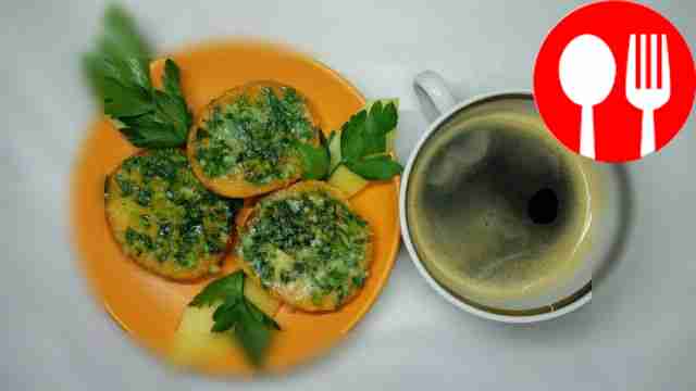 Sandwiches with cheese