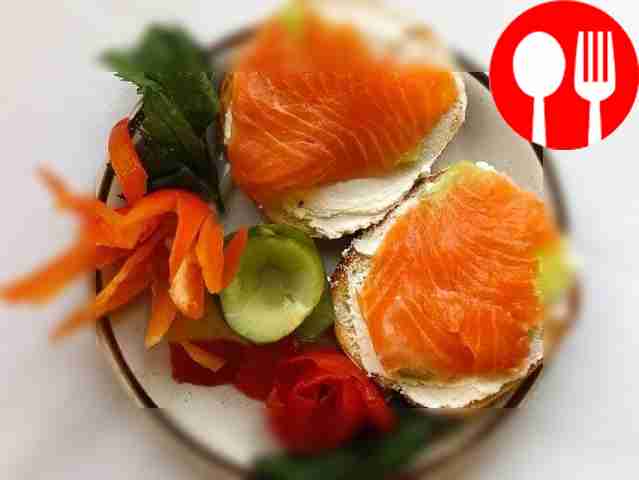 Light sandwich with trout