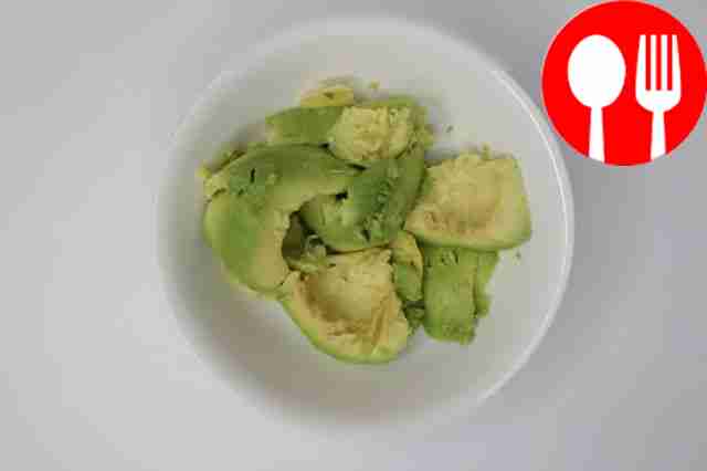 Wash the avocado, cut into two parts, remove...